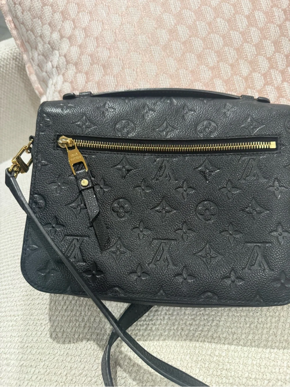 Louis Vuitton Black Monogram Empreinte Leather Pochette Metis-Style Crossbody - Picture 3 of 6
